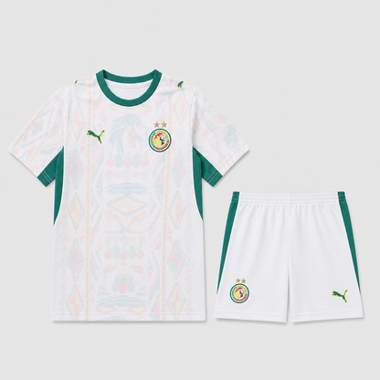 Home 26/27 Kids Shirt Kit