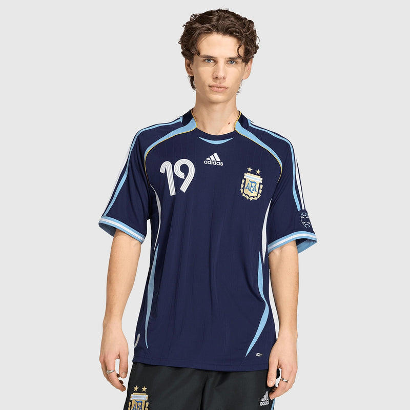 Retro Away 2006 Shirt #19